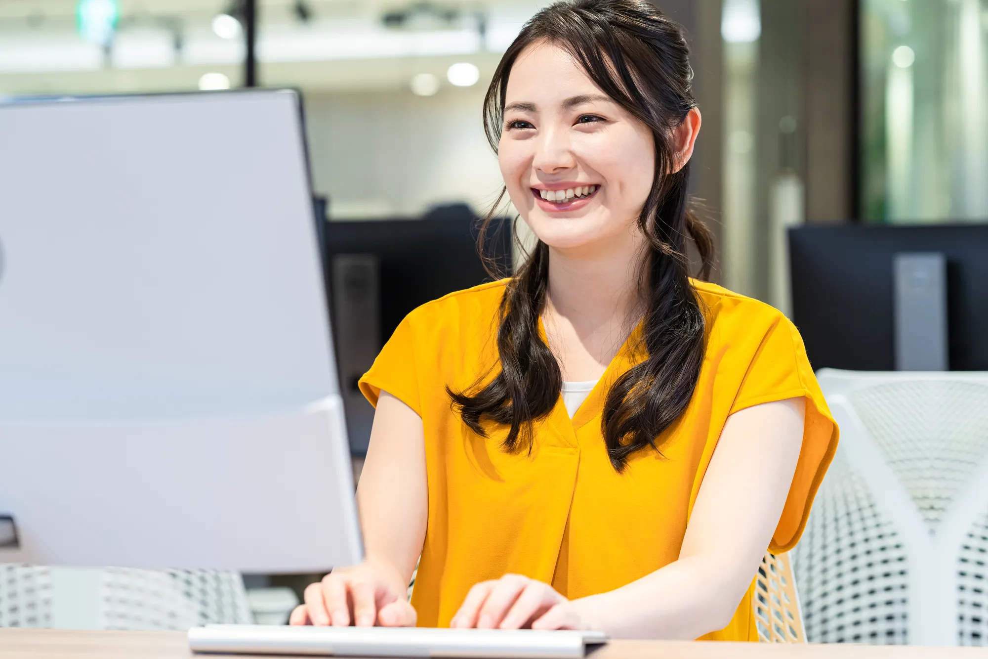 シングルマザーが事務職を選ぶべき理由とメリット