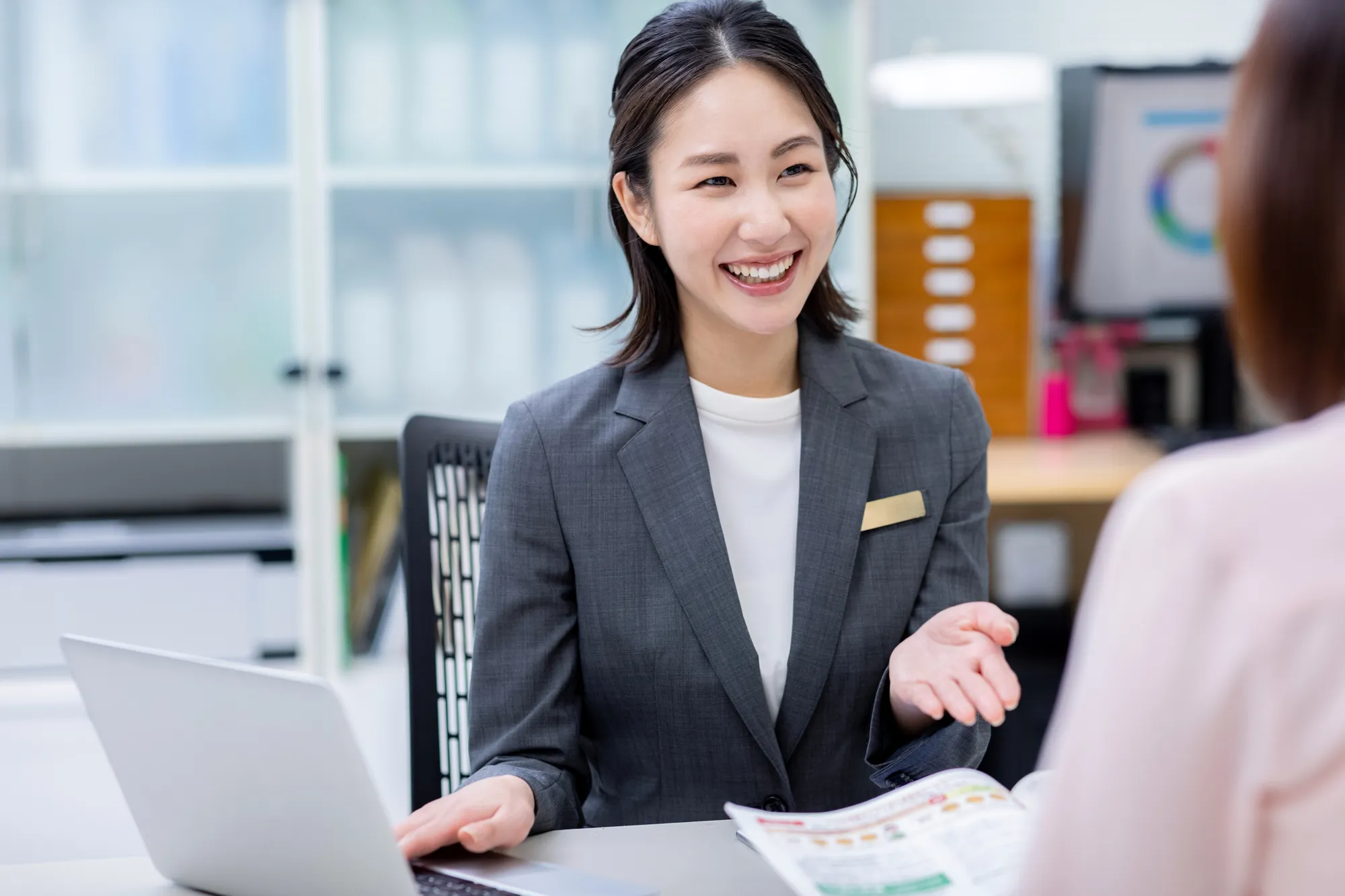 受付事務とは