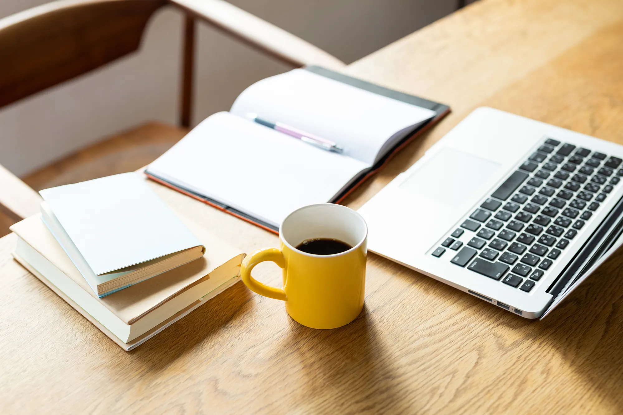 色彩検定1級の勉強時間と勉強法